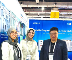 Renle team meeting visitors at EGYPES energy exhibition Renle team meeting visitors at EGYPES energy exhibition